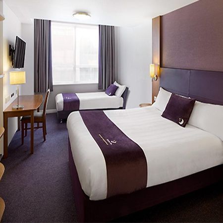 Premier Inn Inverness West Экстерьер фото