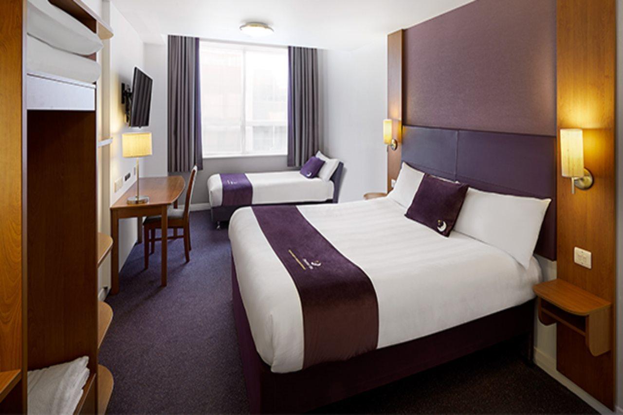 Premier Inn Inverness West Экстерьер фото
