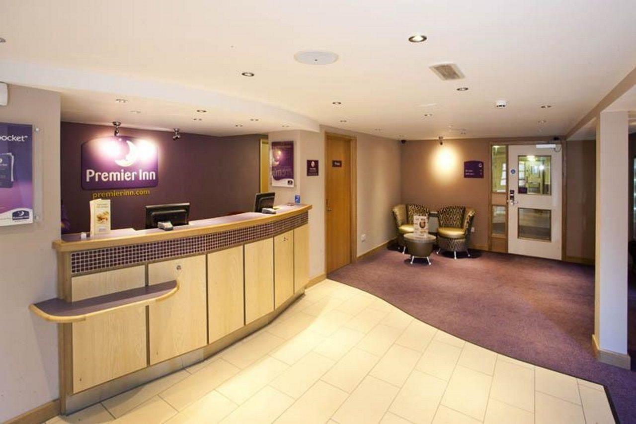 Premier Inn Inverness West Экстерьер фото